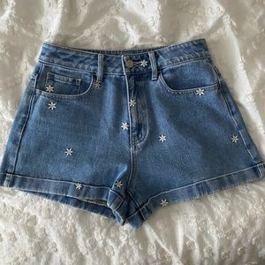 Pacsun Embroidered Floral Mom Shorts